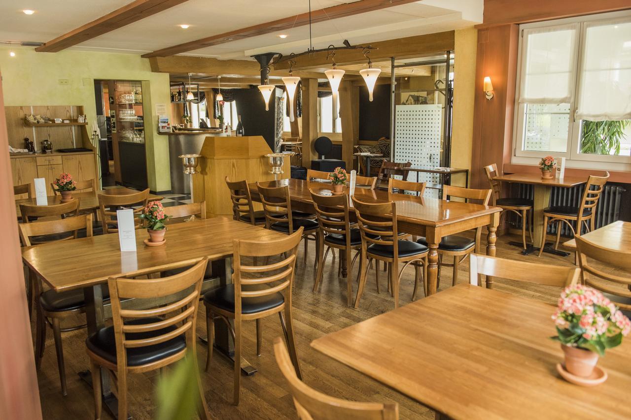 Hotel Restaurant Neuhaus Hertenstein Dış mekan fotoğraf