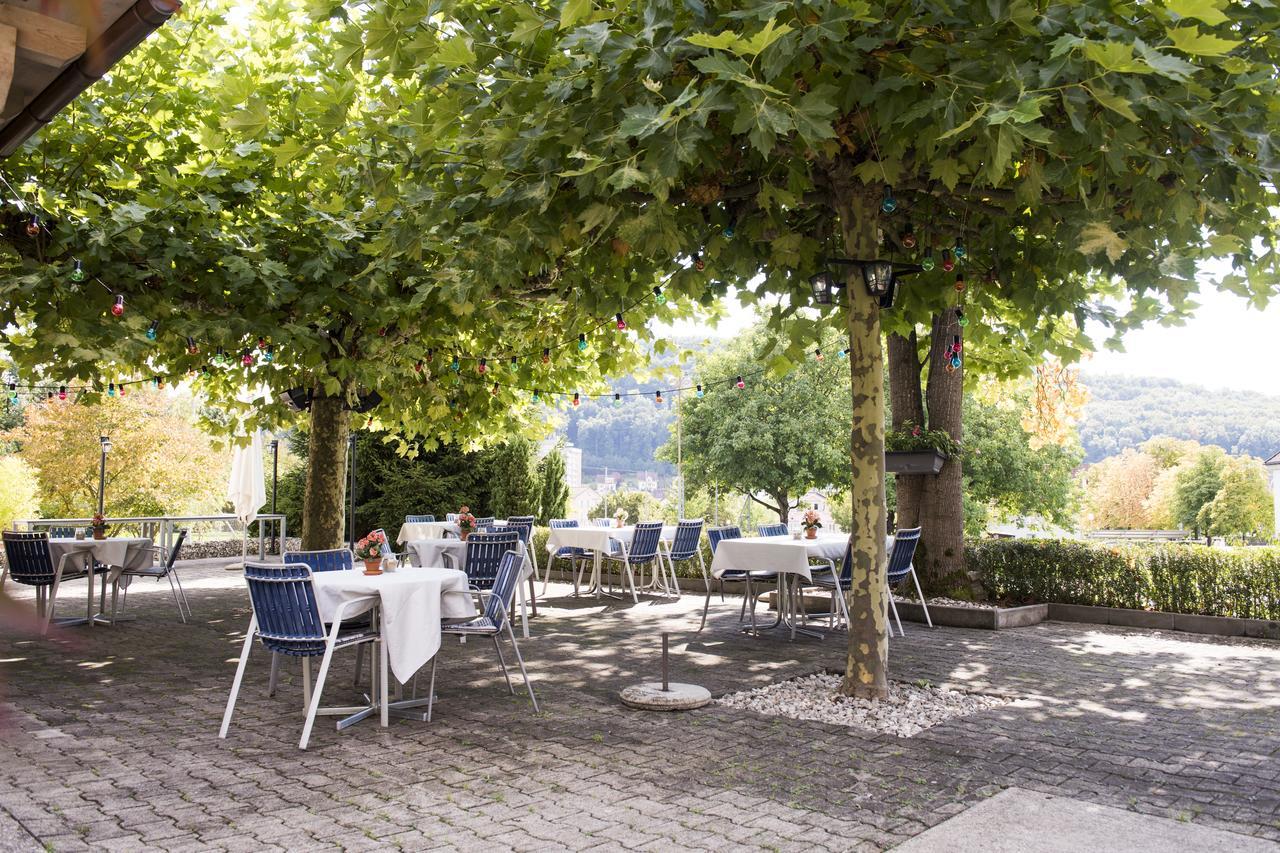 Hotel Restaurant Neuhaus Hertenstein Dış mekan fotoğraf
