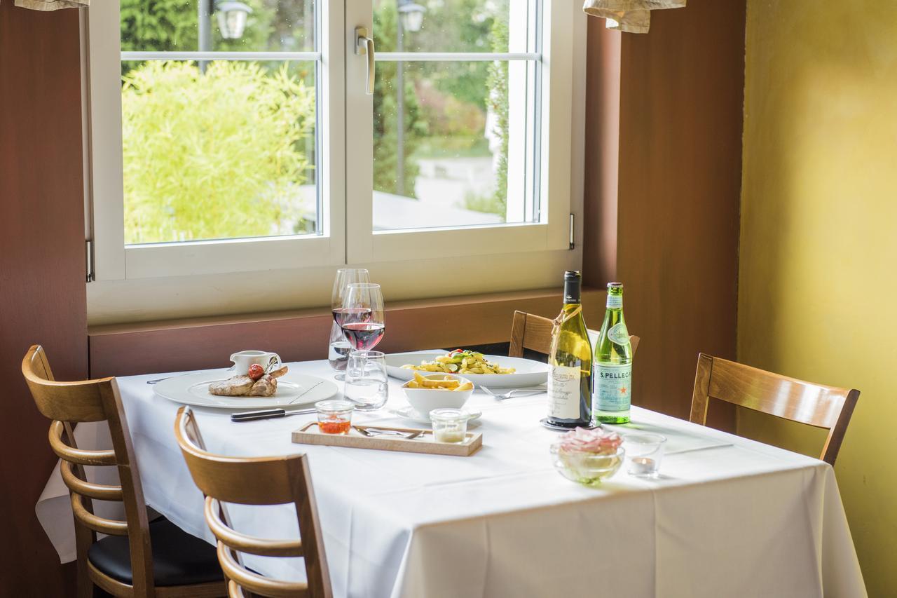 Hotel Restaurant Neuhaus Hertenstein Dış mekan fotoğraf